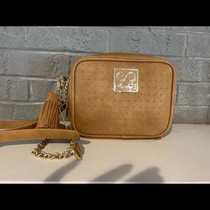 Itzy Ritzy Chelsea+Cole mustard crossover diaper bag !!